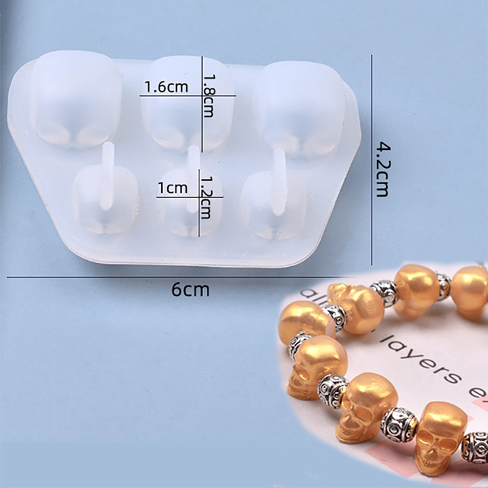 Молд силиконовый "Мелкие 3Д черепа" 4.2х6 см